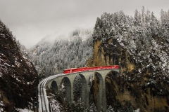 PDI-One-Dominant-Colour-S02-Best-Juerg-von-Kaenel-RhB-on-the-Landwasserviadukt-Switzerland