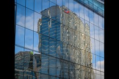 Docklands Walk (Val Earl ©)