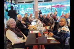 Docklands Walk (Marg Huxtable ©)