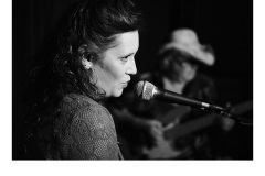 The Amethyst Sea live at the Lyrebird Lounge - Matt Smith (Commended - Open B Grade - Mar 2019 PDI)