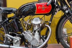 Naked Racer Moto (David Dyett ©)