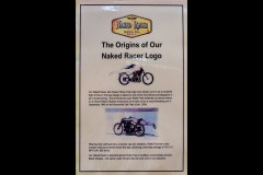 Naked Racer Moto (Bob Clothier ©)