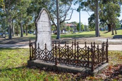 Oakleigh Walk (Norman Blaikie ©)