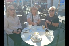 Oakleigh Walk (Marg Huxtable ©)